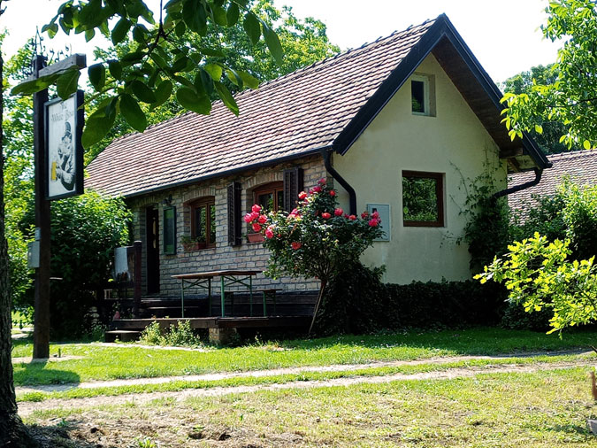pub